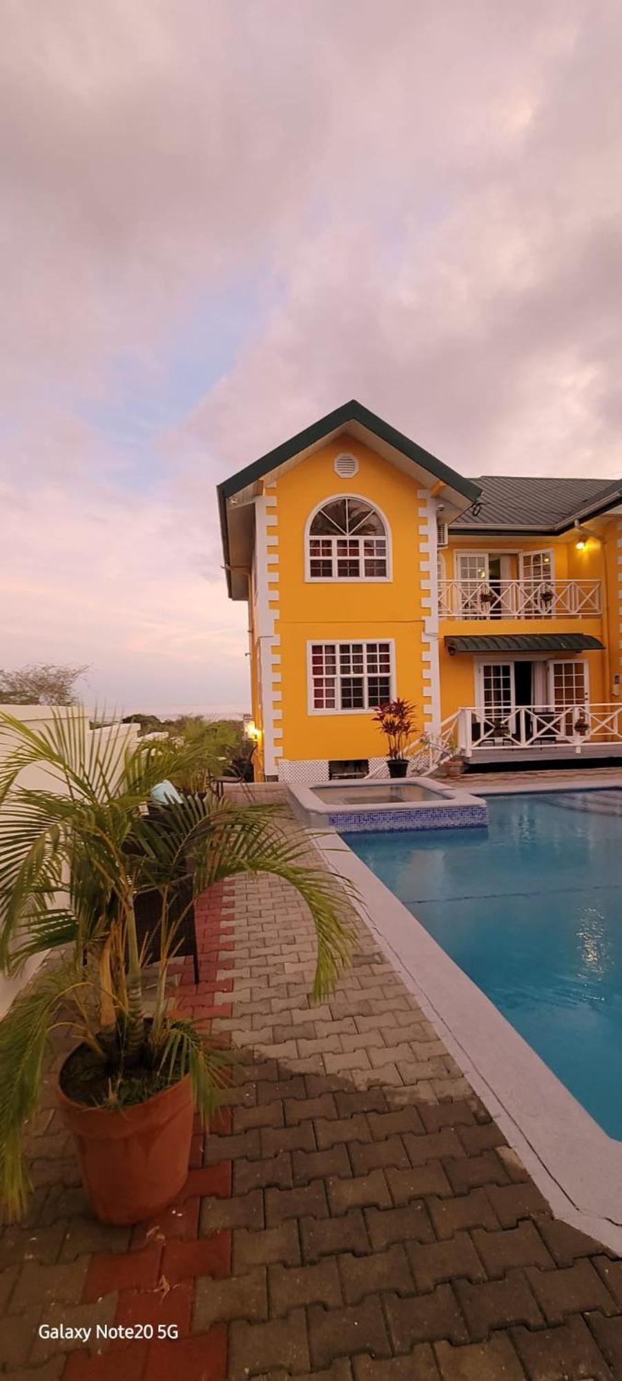 Faith'S Villa Tobago Diamond Esterno foto